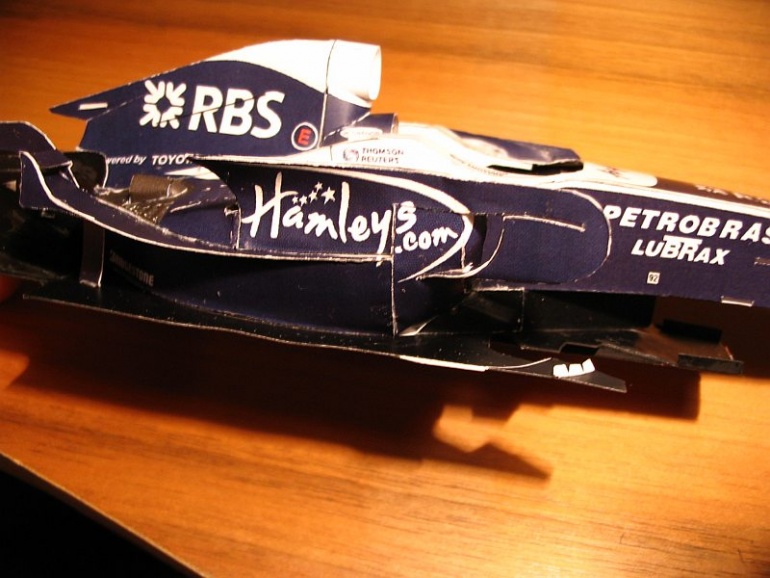 Williams FW30 (2008) (Plná velikost v novém okně) Williams FW30 (2008)