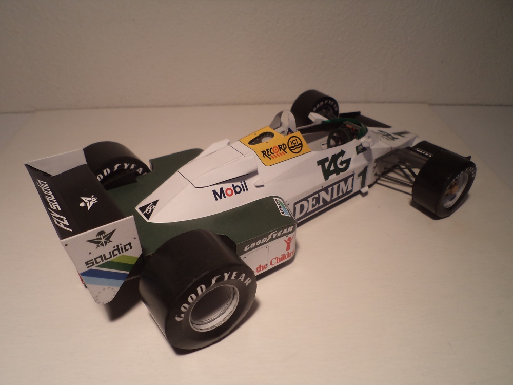 Williams FW08C, Donington testing 1983, Ayrton Senna (Plná velikost v novém okně) Williams FW08C, Donington testing 1983, Ayrton Senna