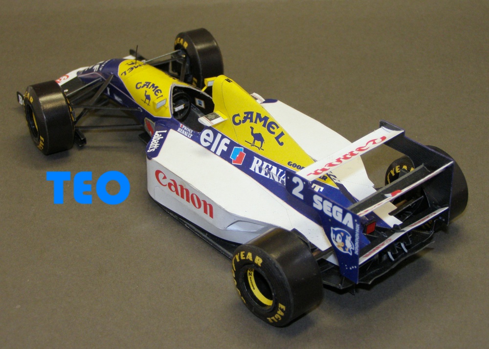 Williams FW15C (Plná velikost v novém okně) Williams FW15C