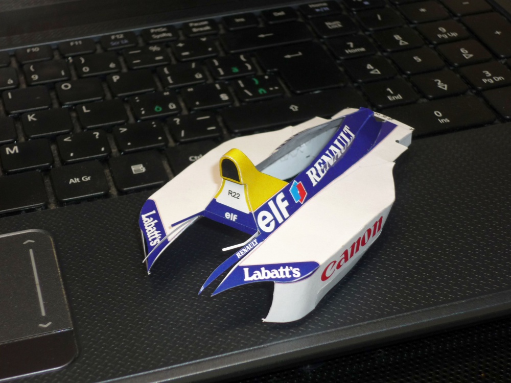 Williams FW15C - Damon Hill - GP Maďarska 1993 (Plná velikost v novém okně) Williams FW15C - Damon Hill - GP Maďarska 1993