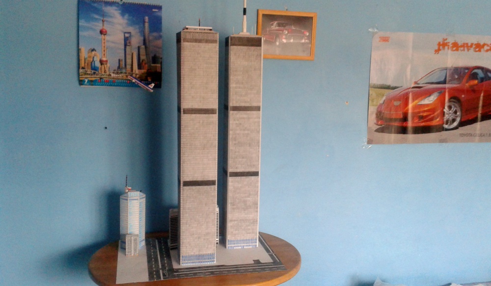 World Trade Center (WTC), Twin Towers - 1:496