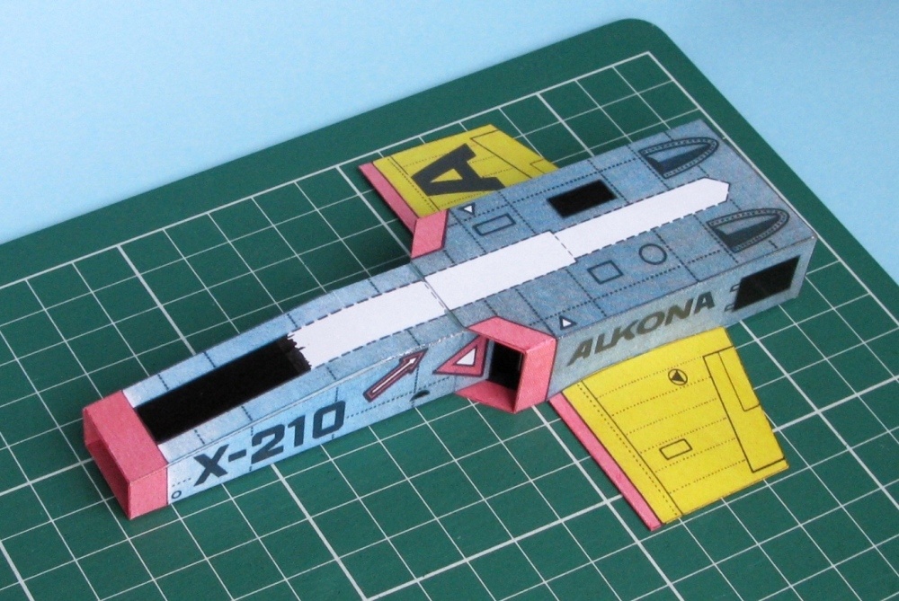 X210 Alkona (Plná velikost v novém okně) X210 Alkona