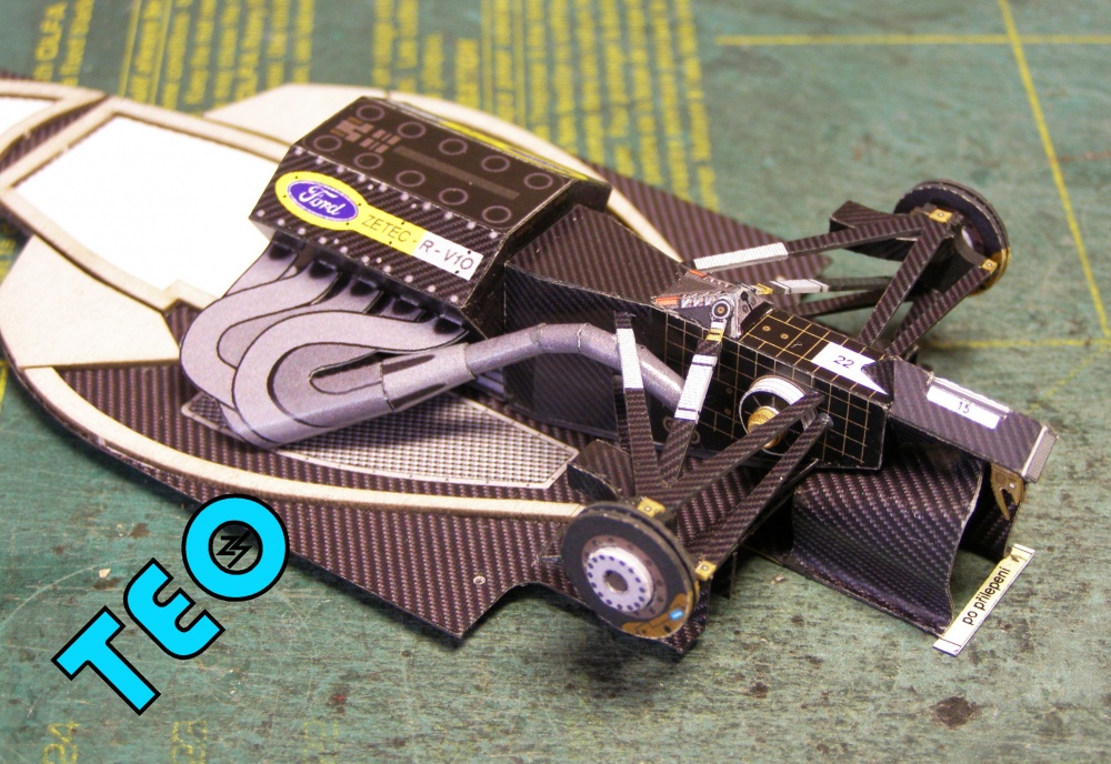 Minardi M01 (Plná velikost v novém okně) Minardi M01
