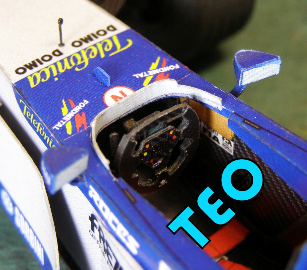 Minardi M01 (Plná velikost v novém okně) Minardi M01