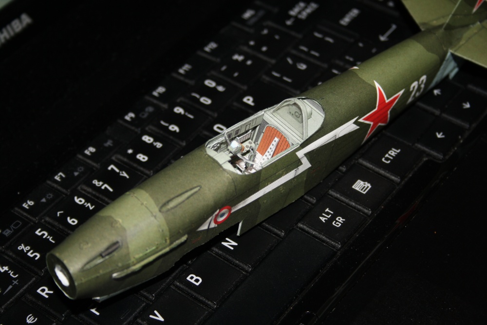Yakovlev Yak-1 (Plná velikost v novém okně) Yakovlev Yak-1
