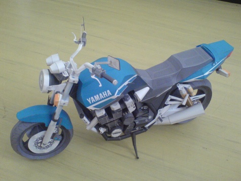 YAMAHA XJR1300 Free model YAMAHA XJR1300 Free model