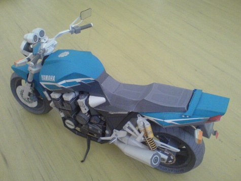 YAMAHA XJR1300 Free model YAMAHA XJR1300 Free model