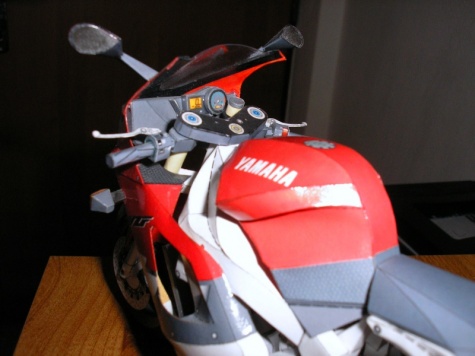 YAMAHA YZF-R1 YAMAHA YZF-R1