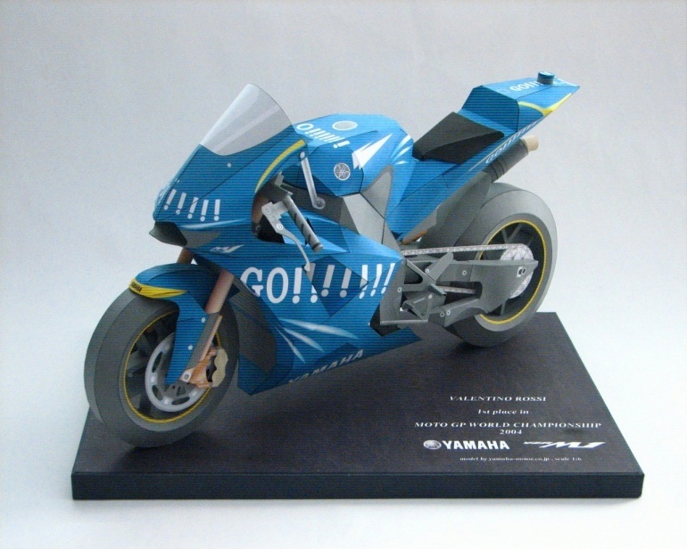 Yamaha YZR-M1 GO (Rossi 46 )