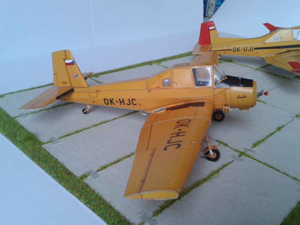 Z-37 a Z-37T (Plná velikost v novém okně) Z-37 a Z-37T