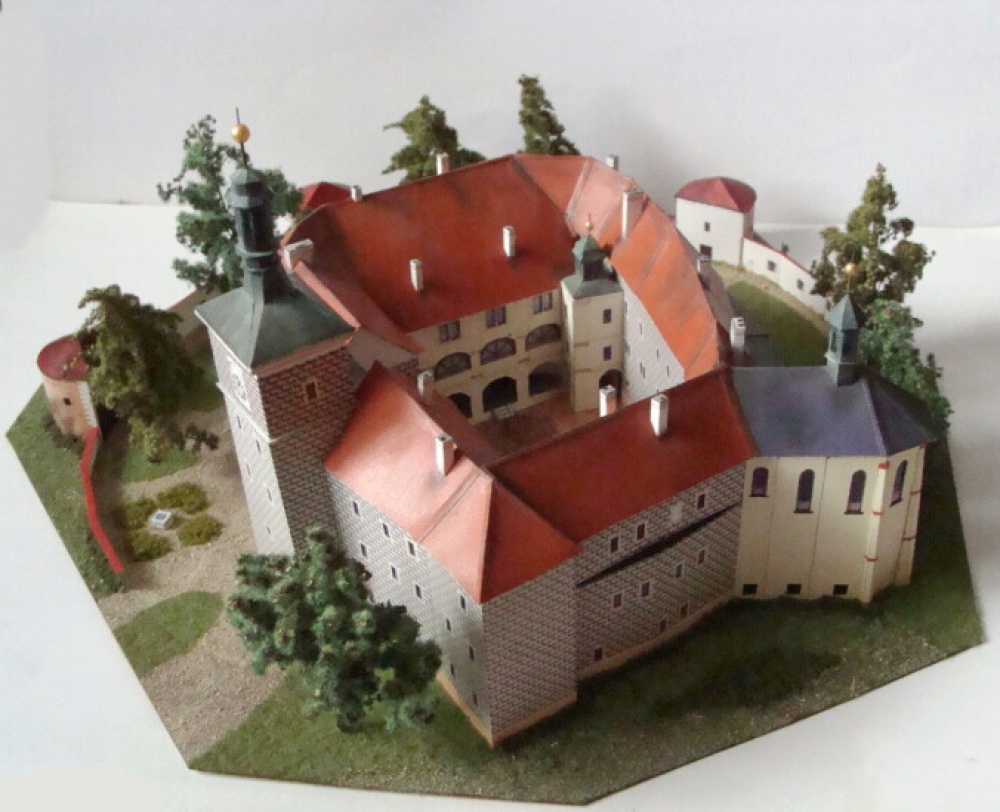 zámek Březnice (Plná velikost v novém okně) zámek Březnice