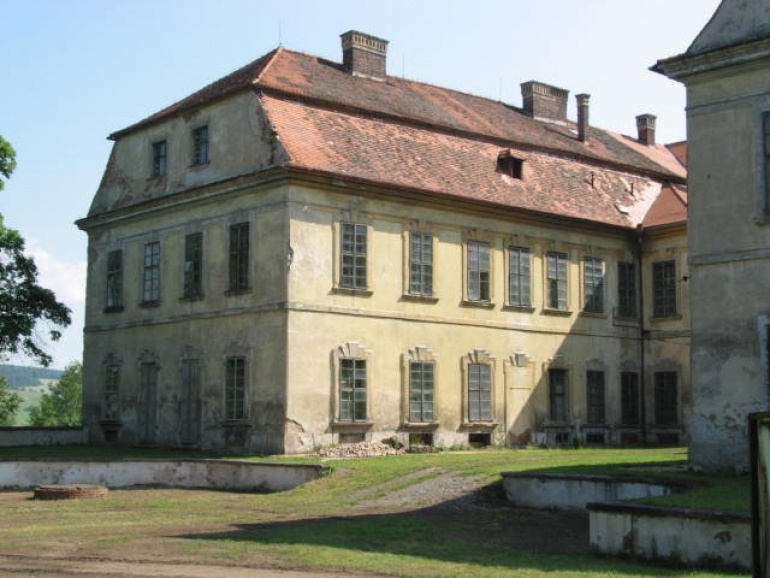 Zámek Křimice (Plná velikost v novém okně) Zámek Křimice
