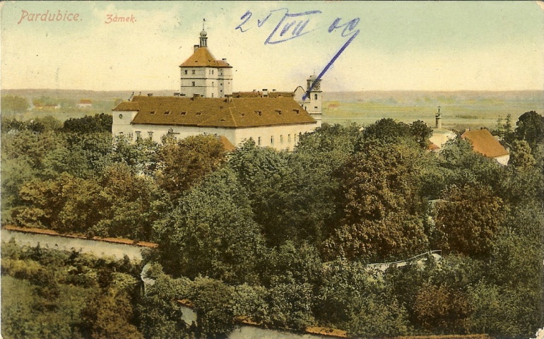 Zámek Pardubice (Plnďż˝ velikost v novďż˝m oknďż˝) Zámek Pardubice