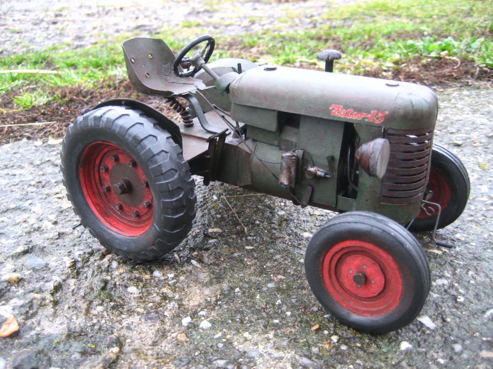 Zetor 15 (Plná velikost v novém okně) Zetor 15