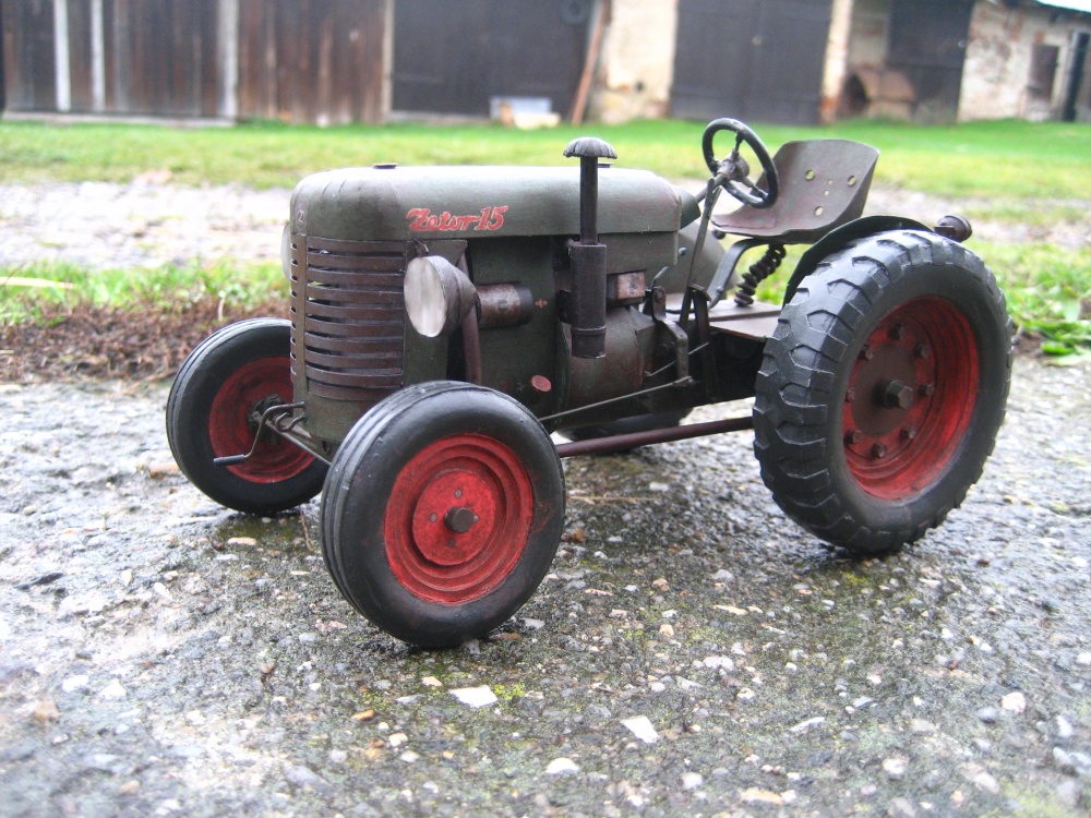 Zetor 15 (Plná velikost v novém okně) Zetor 15