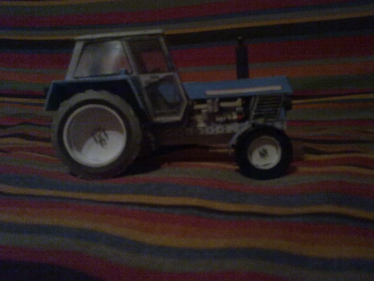ZETOR 12011 (Plná velikost v novém okně) ZETOR 12011