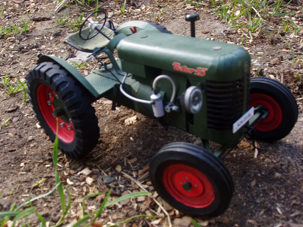 Zetor 15 (Pln� velikost v nov�m okn�) Zetor 15