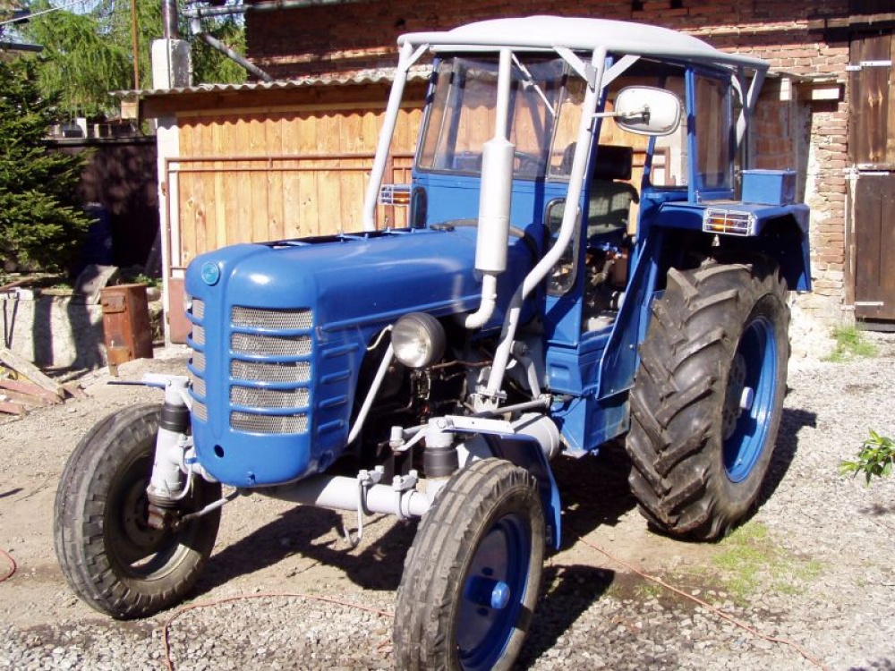 Zetor 3011 (Plná velikost v novém okně) Zetor 3011