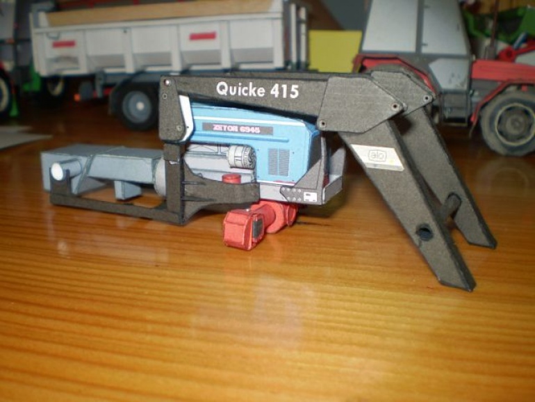45040