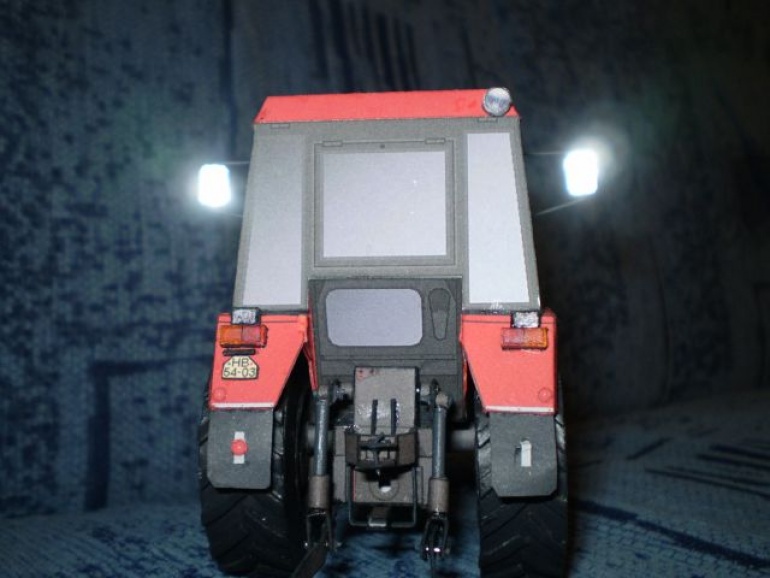 Zetor 7045 (Plná velikost v novém okně) Zetor 7045