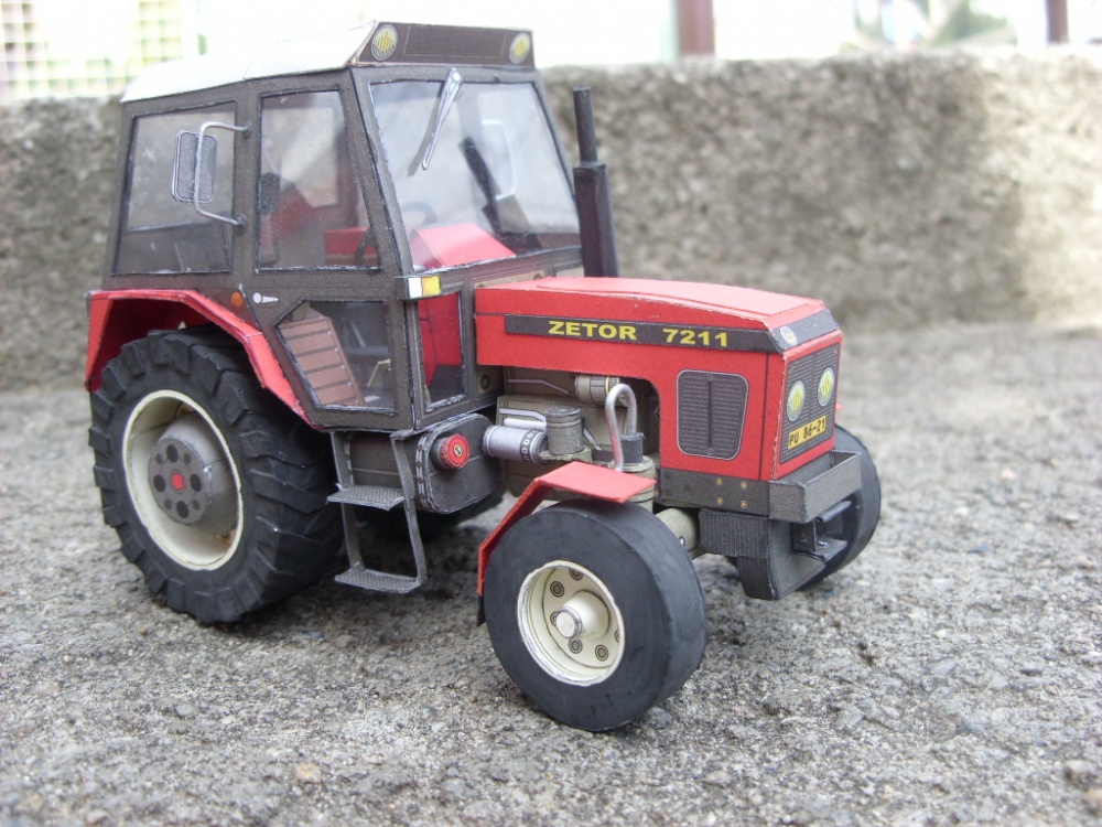 Zetor 7211 (Plná velikost v novém okně) Zetor 7211