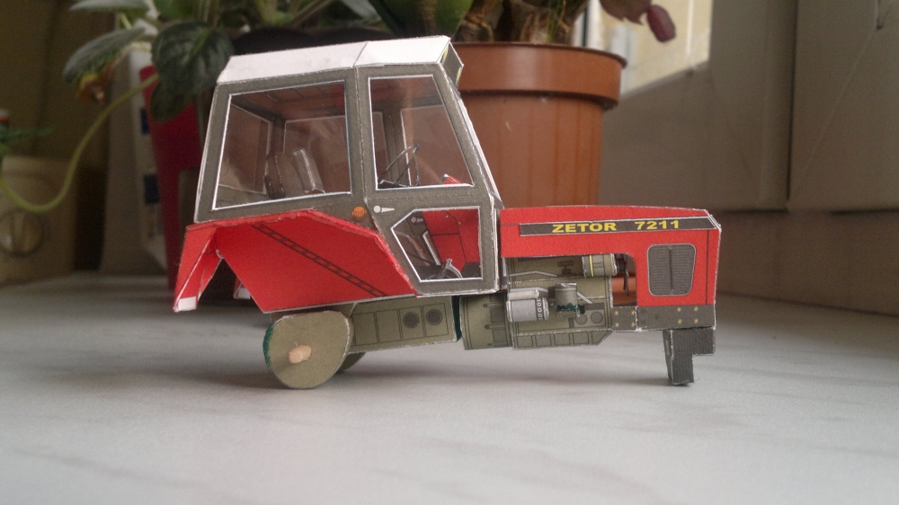 Zetor 7211 (Plná velikost v novém okně) Zetor 7211