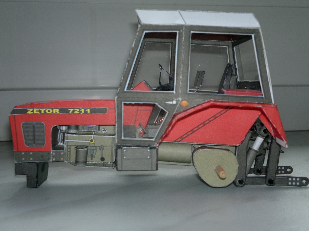 Zetor 7211 (Plná velikost v novém okně) Zetor 7211