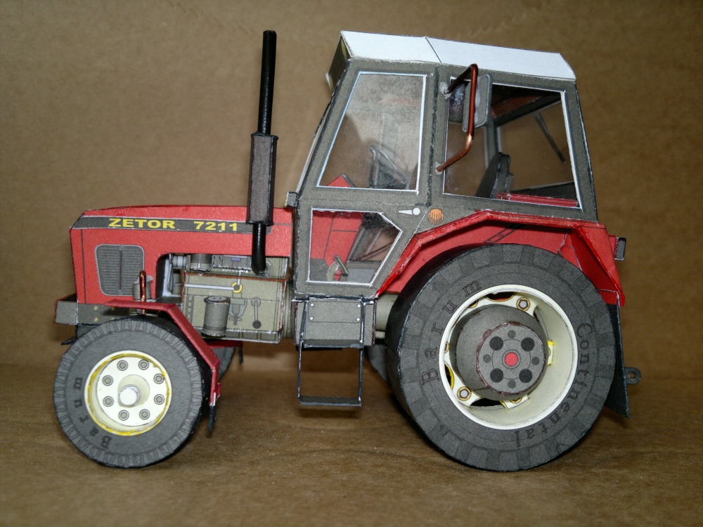 Zetor 7211 (Plná velikost v novém okně) Zetor 7211