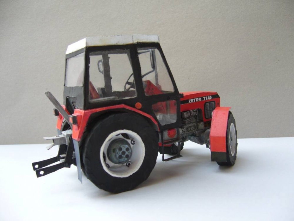 Zetor 7745 (Plná velikost v novém okně) Zetor 7745