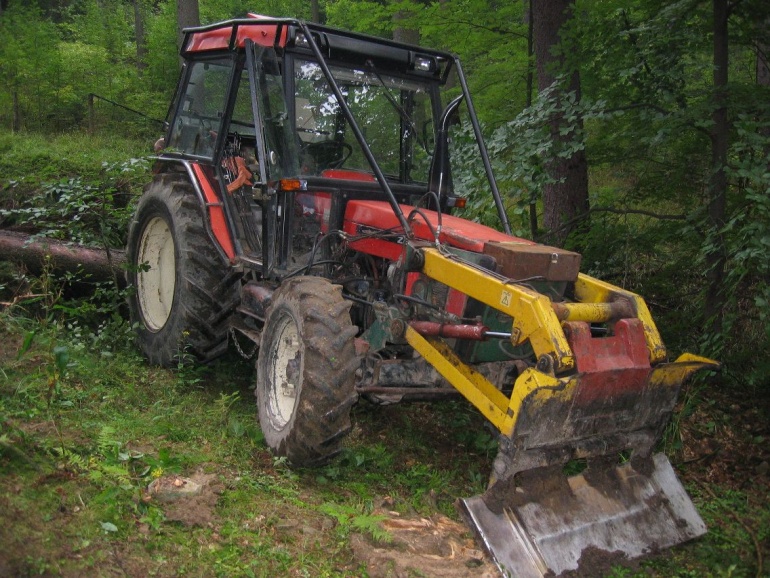 ZETOR 7745 UKT