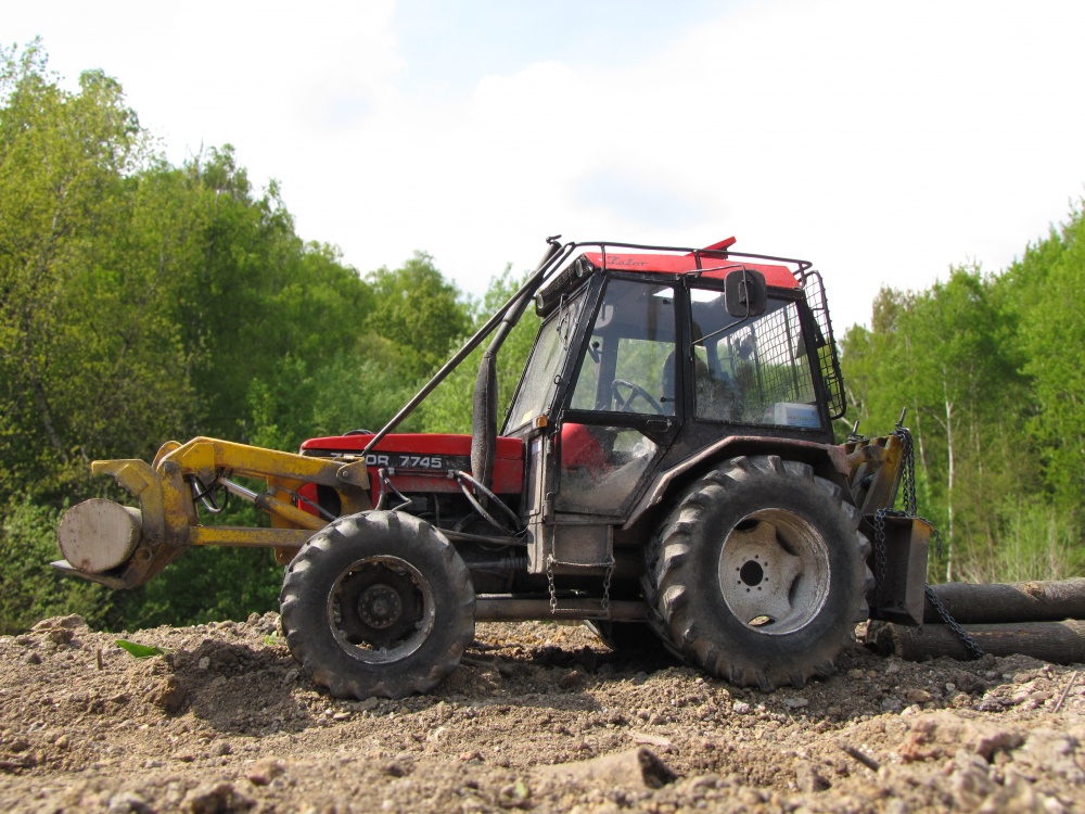 ZETOR 7745 UKT