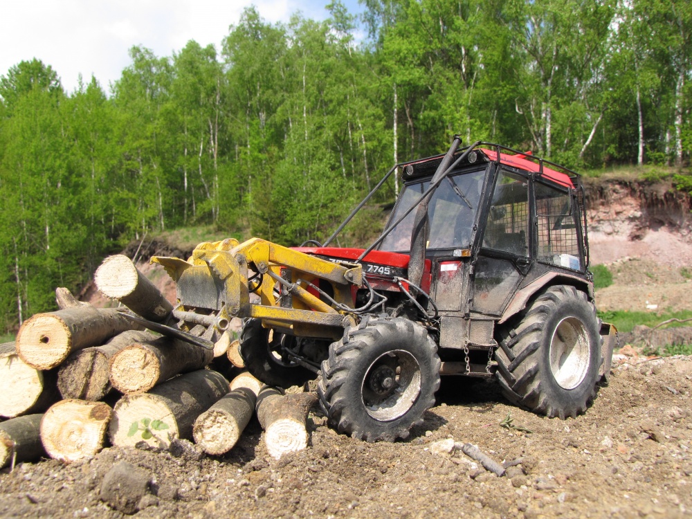 ZETOR 7745 UKT
