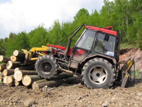ZETOR 7745 UKT