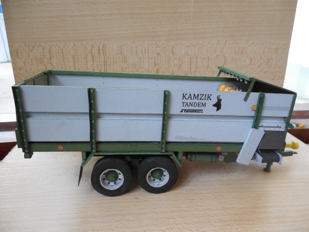 233013