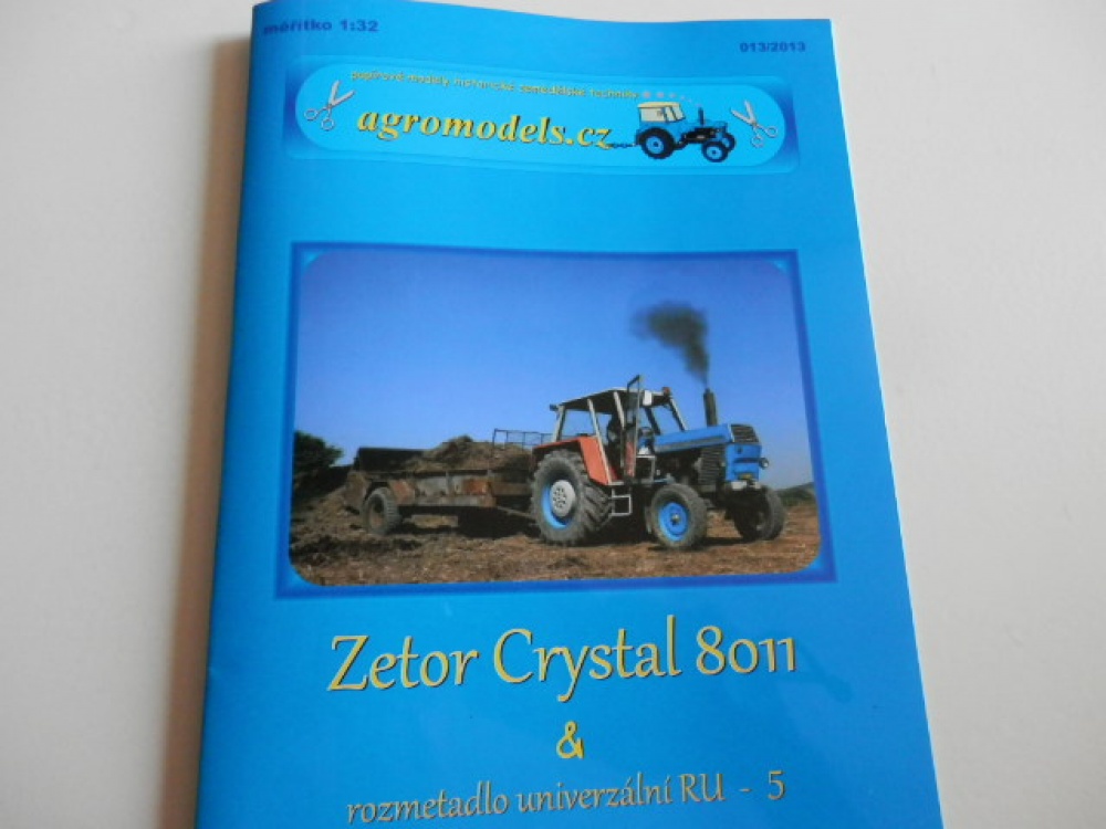 Zetor Crystal 8011 + rozmetadlo RU 5 (Plná velikost v novém okně) Zetor Crystal 8011 + rozmetadlo RU 5