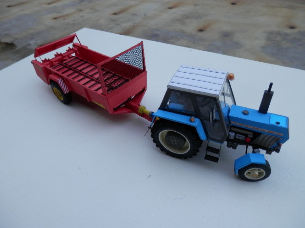  Zetor Crystal 8011 + rozmetadlo RU 5