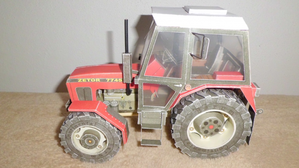 Zetor 7745 (Plná velikost v novém okně) Zetor 7745