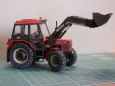 Zetor 7745 s �eln�m naklada�em Quicke