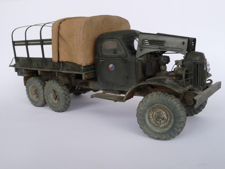 ZIL - 157 k (Plná velikost v novém okně) ZIL - 157 k