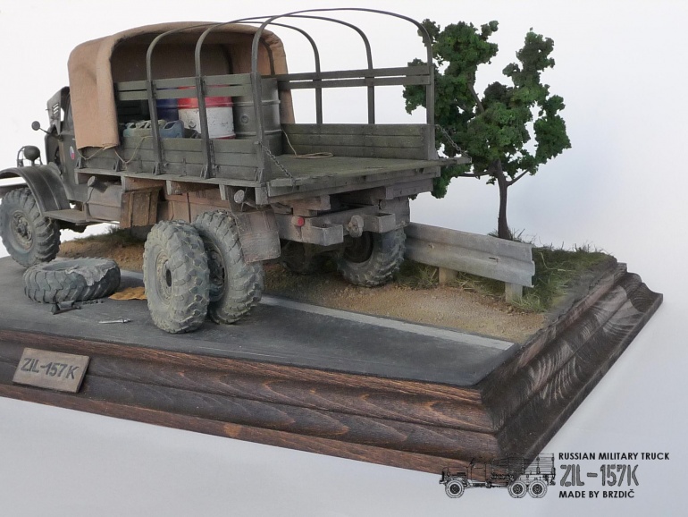 ZIL - 157 k (Plná velikost v novém okně) ZIL - 157 k