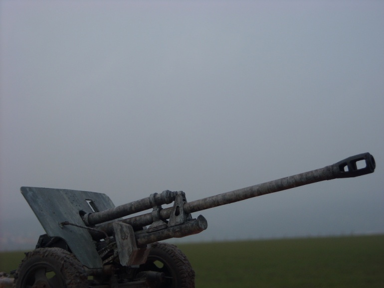 ZIS-3 (Plná velikost v novém okně) ZIS-3
