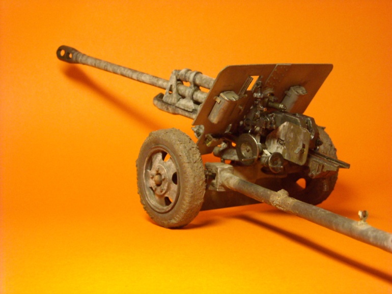 ZIS-3 (Plná velikost v novém okně) ZIS-3