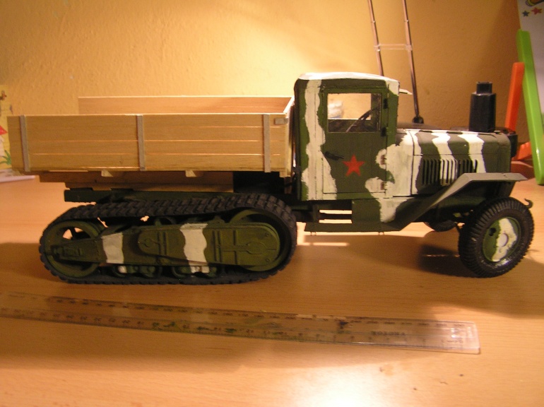 ZIS-42 (Pln� velikost v nov�m okn�) ZIS-42