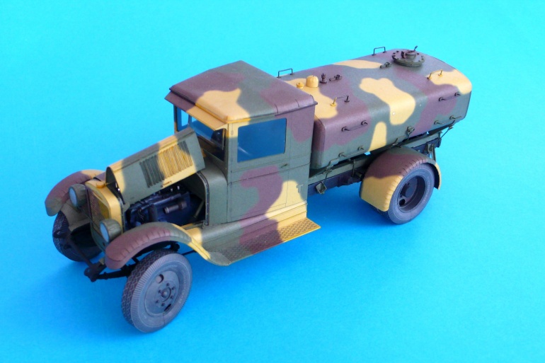 Zis-5 cisterna (Plná velikost v novém okně) Zis-5 cisterna