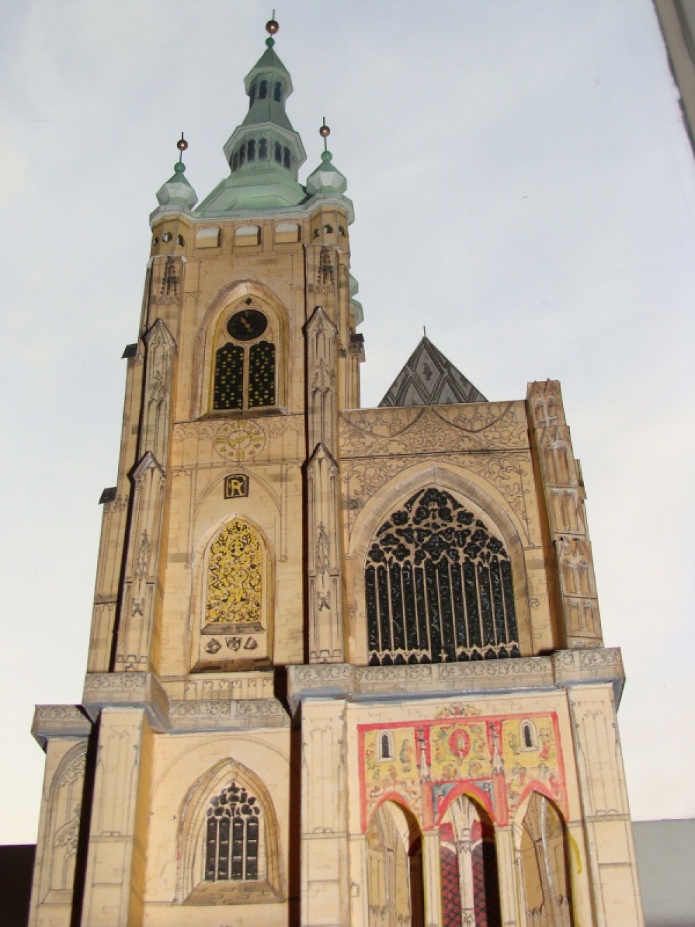 zvonice chrámu Sv.Víta (Plná velikost v novém okně) zvonice chrámu Sv.Víta