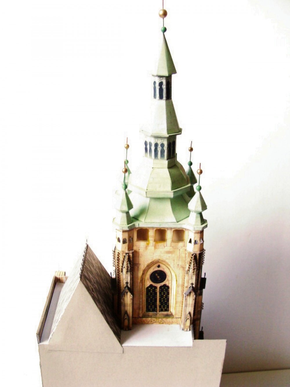 zvonice chrámu Sv.Víta (Plná velikost v novém okně) zvonice chrámu Sv.Víta