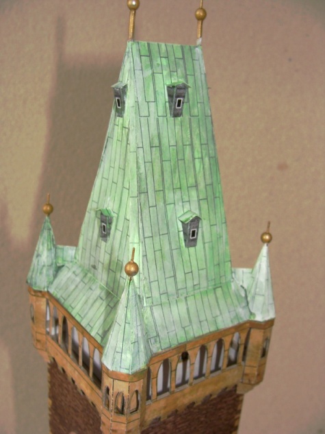 zvonice chr�mu Sv.Bartolom�je v Kol�n�