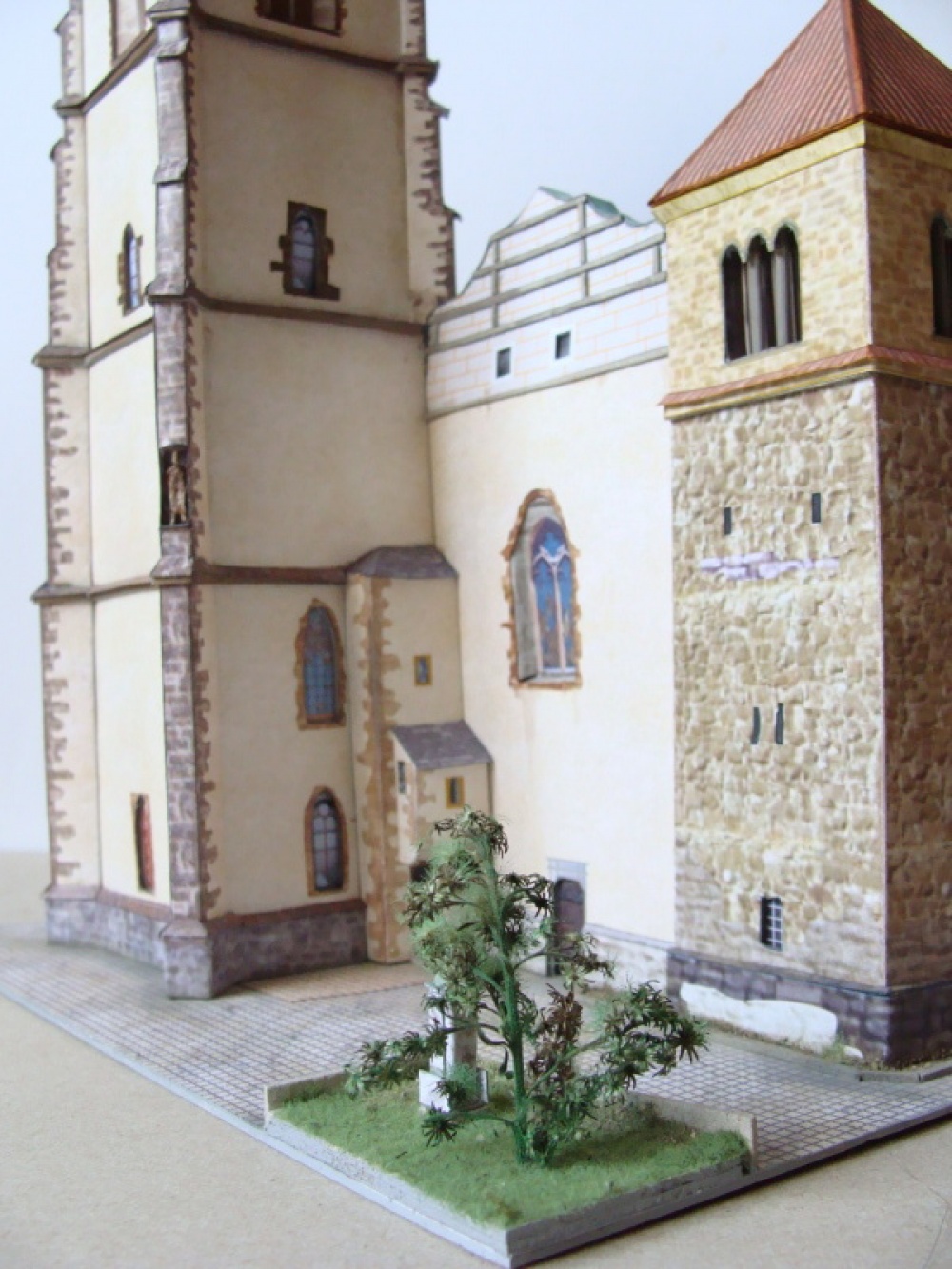 Zvonice Sv.Petra a Pavla na Mělníku (Plná velikost v novém okně) Zvonice Sv.Petra a Pavla na Mělníku